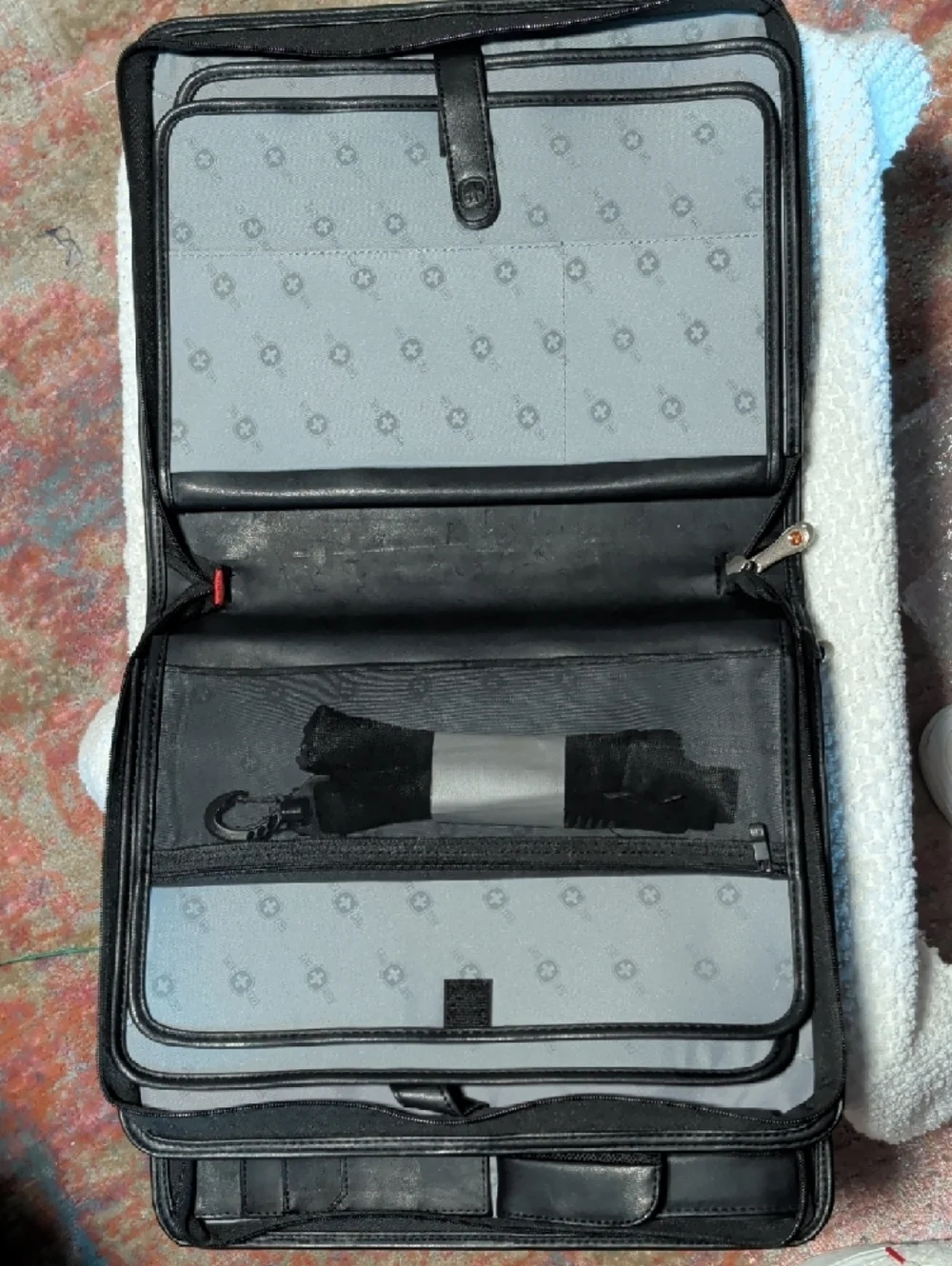 SwissGear Wenger Briefcase NWOT